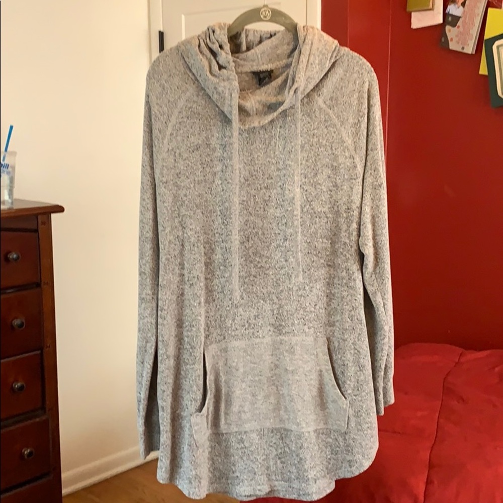 Size 2 stretchy torrid hoodie